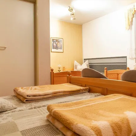 Bed and Breakfast Anna Panzio Herend