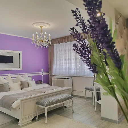 Anna Panzio Bed & Breakfast Herend
